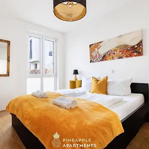Pineapple Zwinger Iv - 65 Qm - 1x Free Parking Apartment Dresden